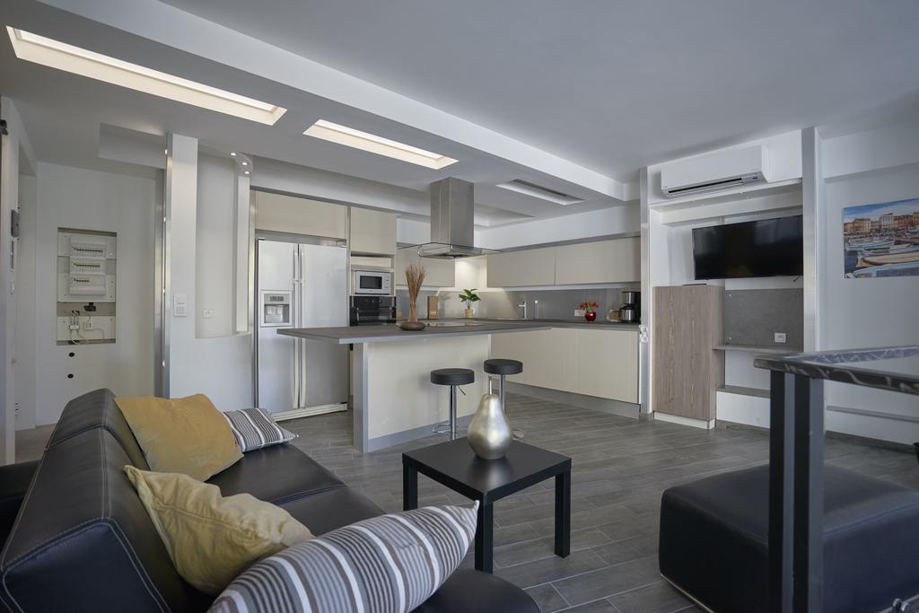 Capucine Duplex Apartment La Ciotat Exterior photo